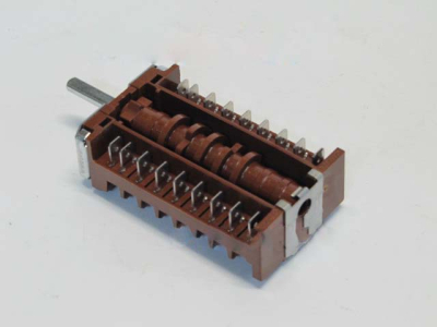 ПЕРЕКЛЮЧАТЕЛЬ